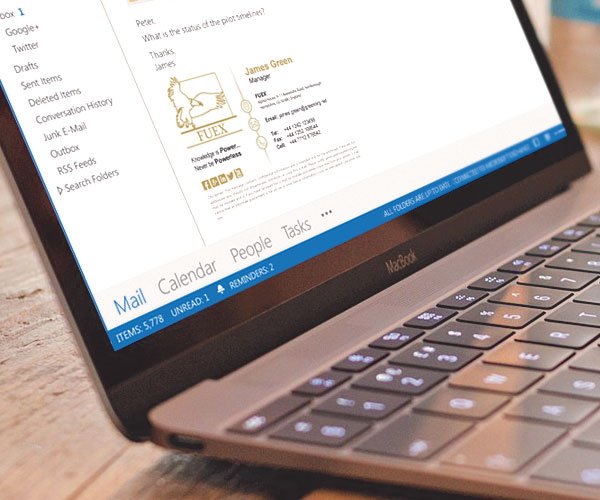 Email Signatures - Laptop